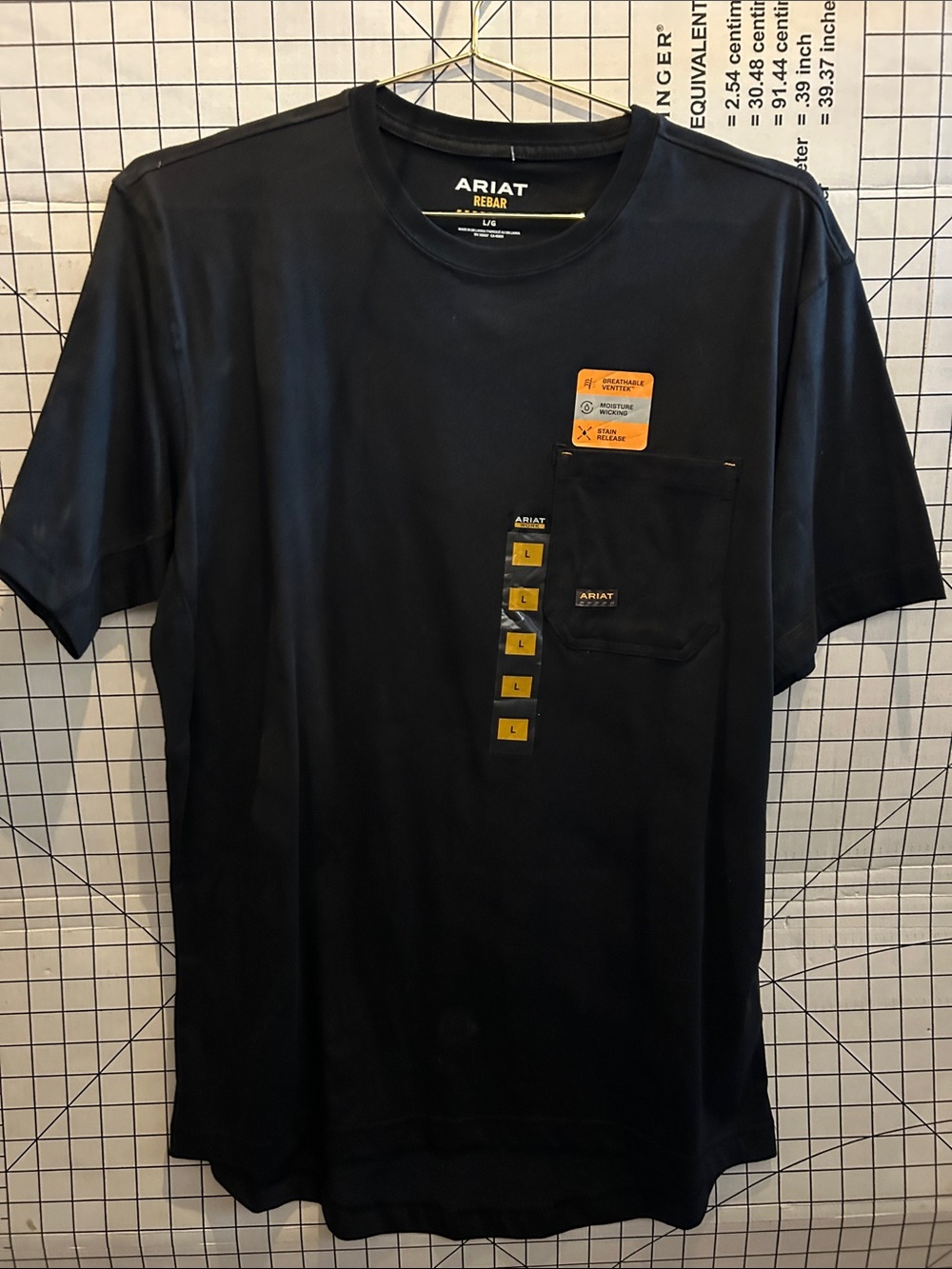 Ariat Black Short-Sleeve Performance Pocket Tee